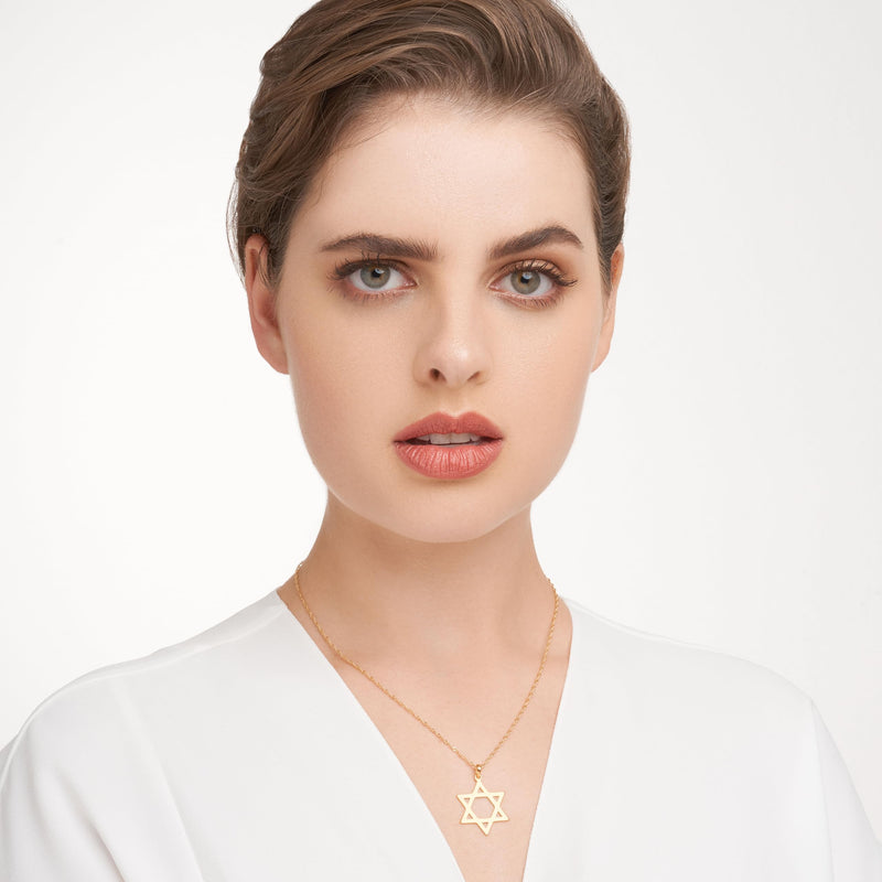 MORGAN & PAIGE .925 Sterling Silver Rhodium or 18K Yellow Gold Plated Star of David Necklace - Lightweight Pendant Necklace Silver Star Necklace, Dainty Necklace for Women, Jewish Gifts 18" Chain