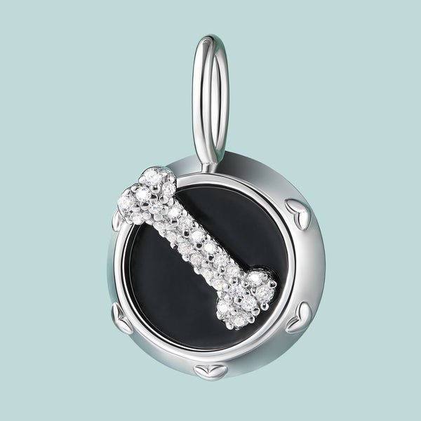 SCAMPER & CO White Dogbone Sterling Silver CZ Round Charm